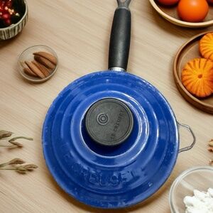 Vtg Le Creuset Cobalt Blue Enameled CAST IRON Saucepan w/ Lid - Sz 14 (3/4 Qt)